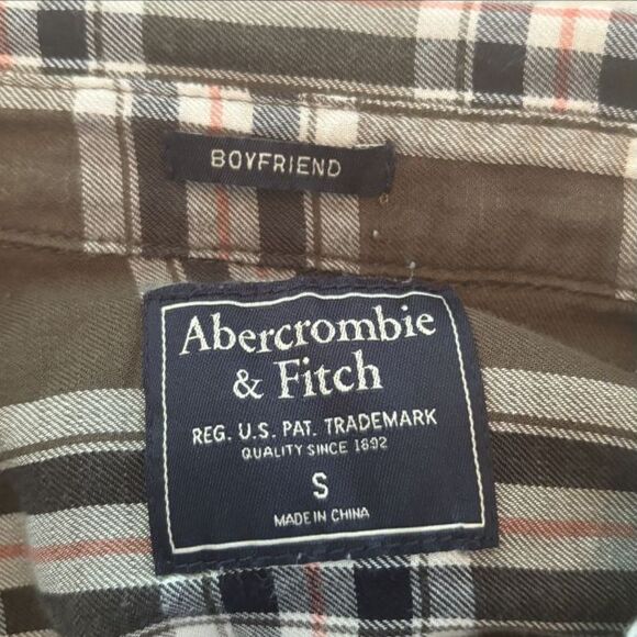 Abercrombie & Fitch Green Plaid Shirt size small - Picture 2 of 4